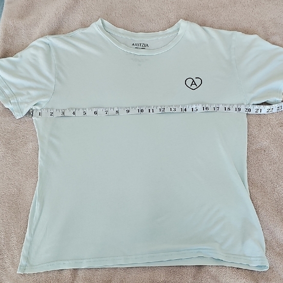 Aritzia Women's Tee in Light Gray - Picture 7 of 8